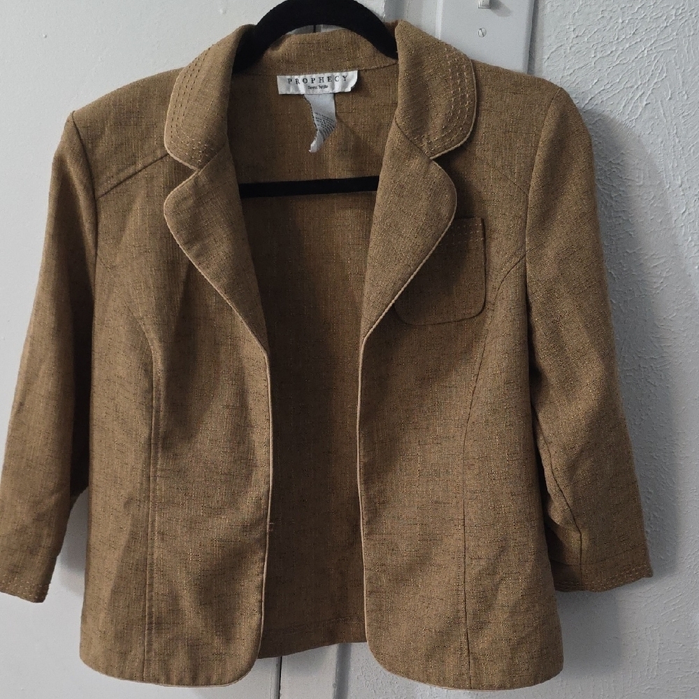 Tan Blazer with Classic Lapel and 3/4 Sleeves